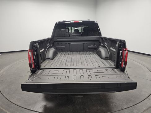 Used 2024 Ford F150 Lariat w/ FX4 Off-Road Package image 13