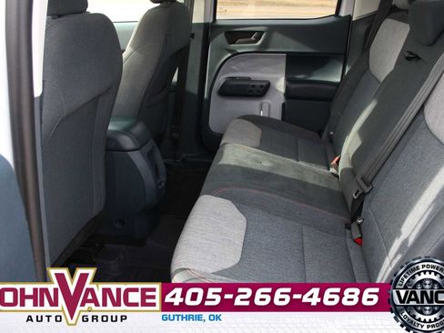 Used 2022 Ford Maverick XLT image 22
