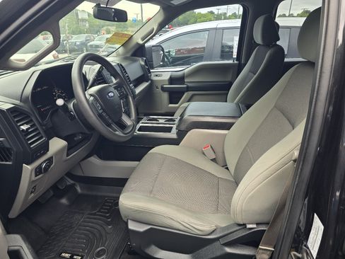 Used 2015 Ford F150 XL w/ Equipment Group 101A Mid AWD/4WD image 11