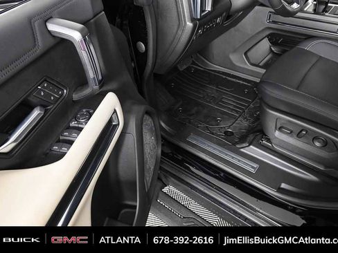 New 2026 GMC Hummer EV SUV image 8