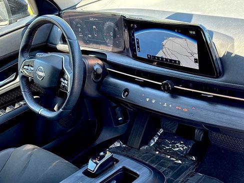 Certified 2024 Nissan Ariya FWD image 32