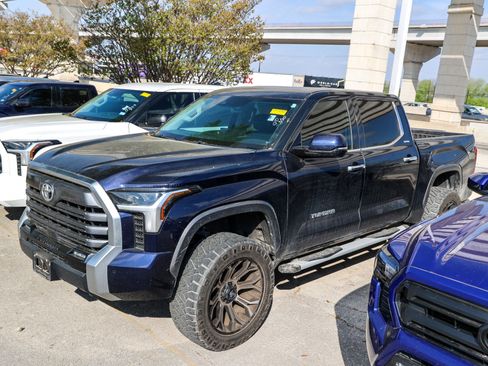 Used 2023 Toyota Tundra Limited w/ Power Package image 3