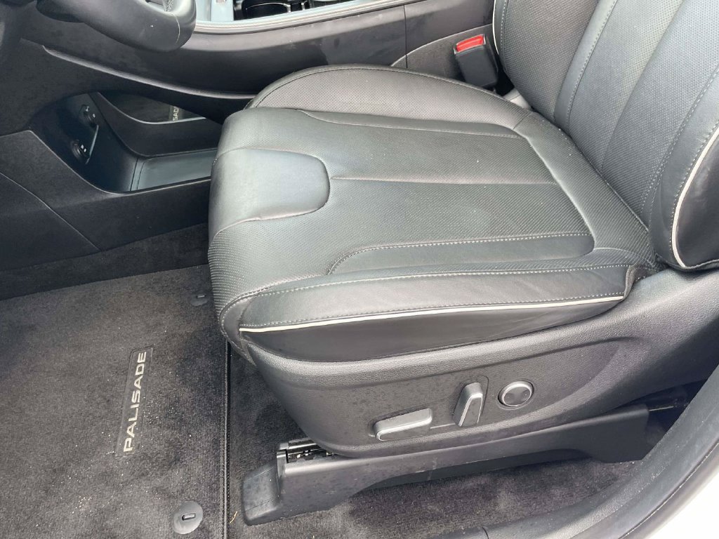 Certified 2025 Hyundai Palisade XRT FWD image 24