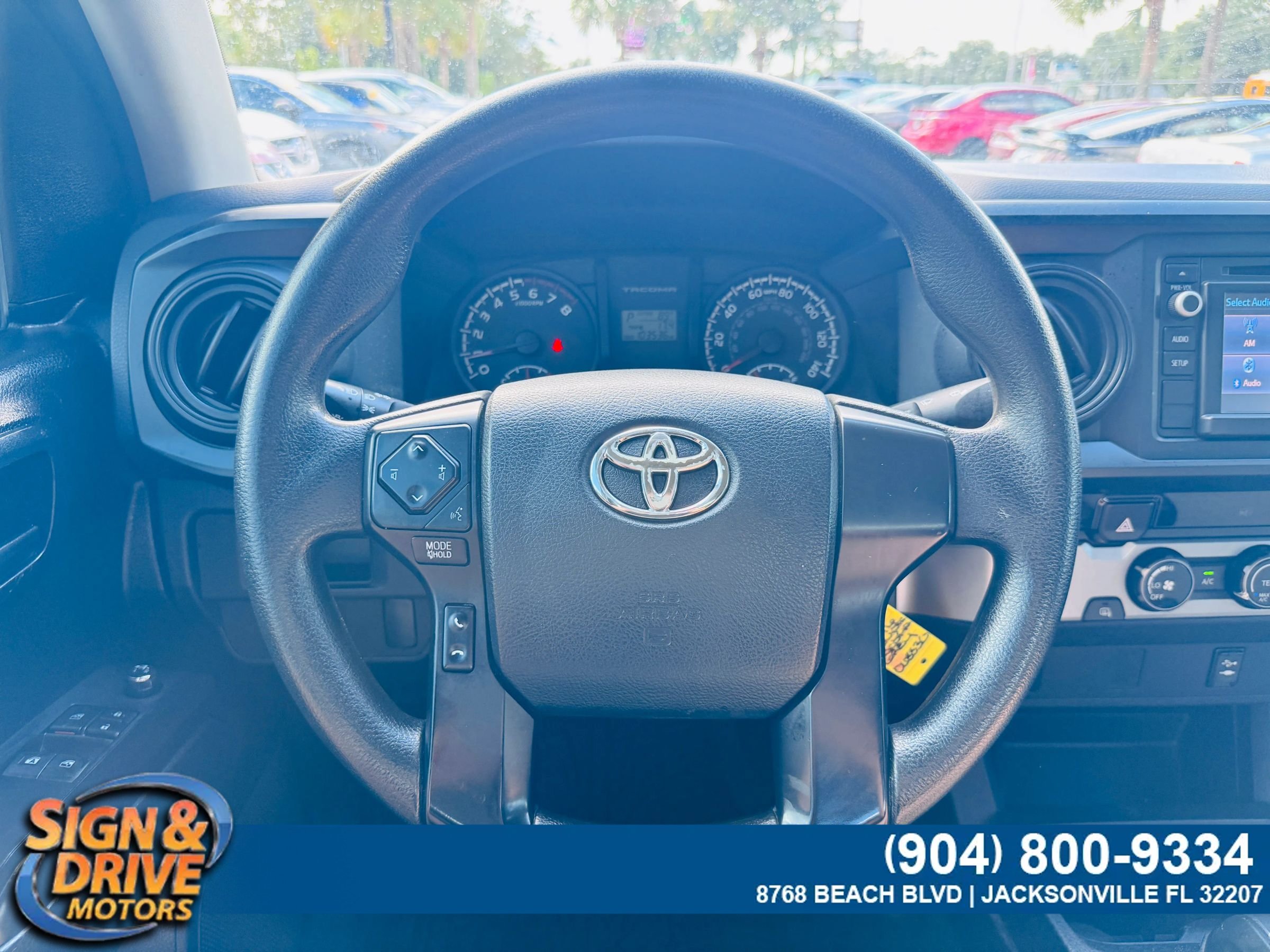 Used 2016 Toyota Tacoma SR w/ Exterior Package RWD image 14