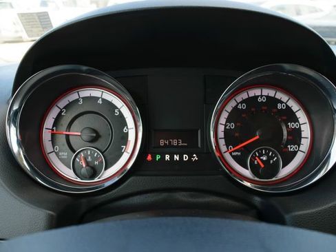 Used 2020 Dodge Grand Caravan SE w/ UConnect Hands-Free Group image 31