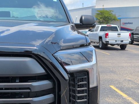 Used 2025 Toyota Tundra SR5 w/ SR5 Convenience Package RWD image 13