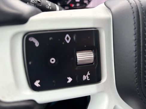 Used 2023 Land Rover Defender 130 First Edition AWD/4WD image 23