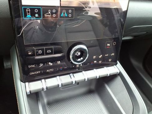 New 2026 GMC Terrain AT4 image 32