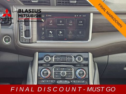 Used 2023 GMC Yukon XL Denali image 37