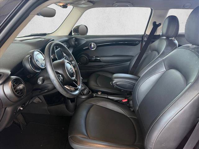 Used 2019 MINI Cooper 2-Door Hardtop FWD image 14