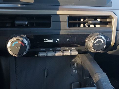 Used 2024 Toyota Tacoma SR5 image 27