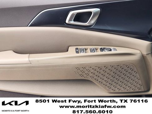 New 2026 Kia Carnival FWD image 16