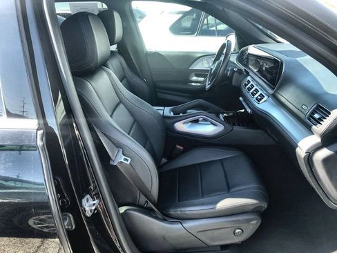 Used 2024 Mercedes-Benz GLS 450 4MATIC image 26