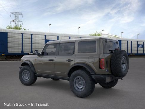 New 2025 Ford Bronco Badlands image 4
