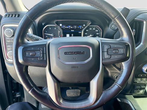 Used 2022 GMC Sierra 3500 Denali image 11