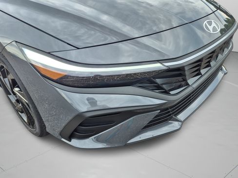New 2026 Hyundai Elantra SEL Sport FWD image 34
