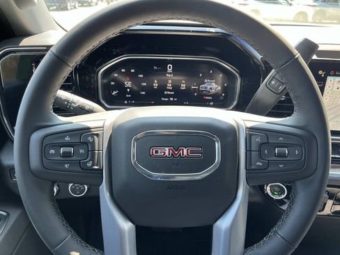 New 2026 GMC Sierra 1500 Elevation image 15