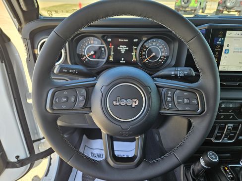 New 2026 Jeep Gladiator Sport AWD/4WD image 20