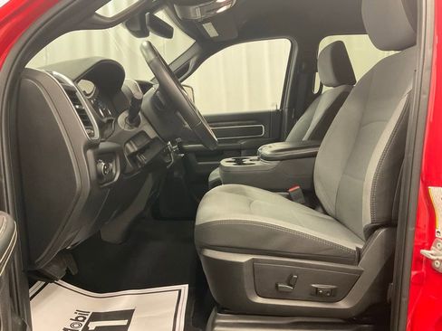 Used 2024 RAM 2500 Big Horn w/ Bed Utility Group image 12