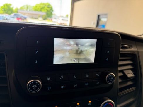 Used 2022 Ford Transit 350 DRW RWD image 15