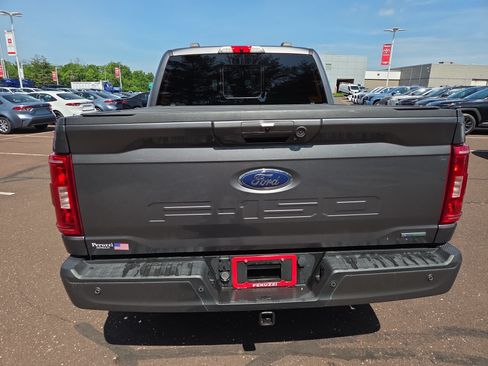 Used 2021 Ford F150 XLT w/ Equipment Group 302A High AWD/4WD image 4