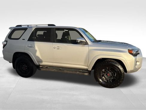 Used 2023 Toyota 4Runner SR5 Premium w/ Moonroof Package image 5