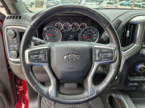 Used 2021 Chevrolet Silverado 1500 LT Trail Boss w/ Convenience Package II AWD/4WD image 11