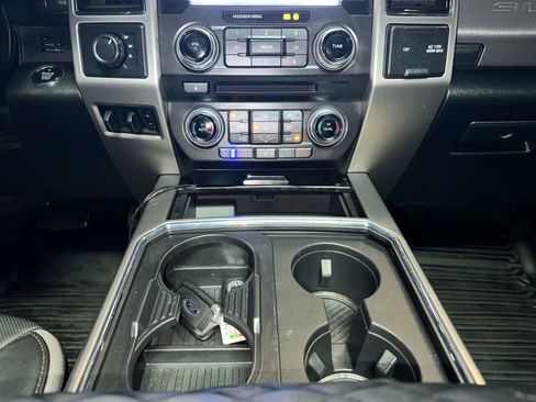 Used 2018 Ford F450 Platinum w/ Platinum Ultimate Package image 11