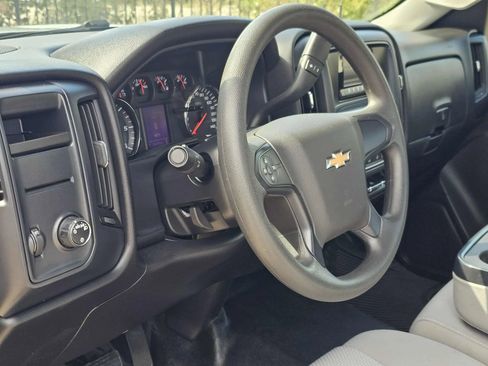 Used 2015 Chevrolet Silverado 1500 W/T image 10