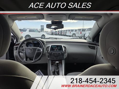Used 2012 Buick LaCrosse image 16