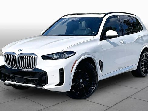 Used 2024 BMW X5 sDrive40i w/ M Sport Package image 1