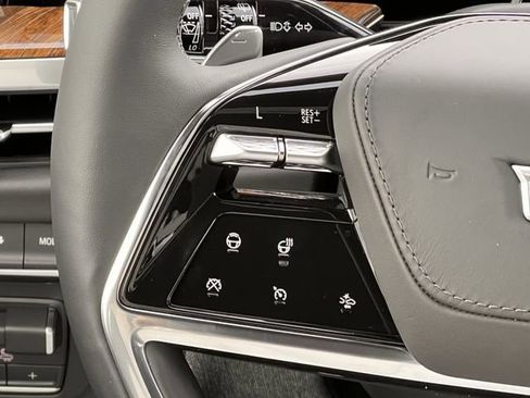 Certified 2026 Cadillac Escalade Platinum Sport w/ LPO, ONYX Package image 16