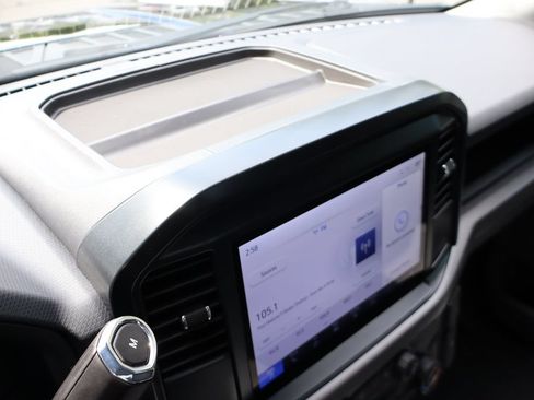 Used 2025 Ford F150 XL RWD image 23