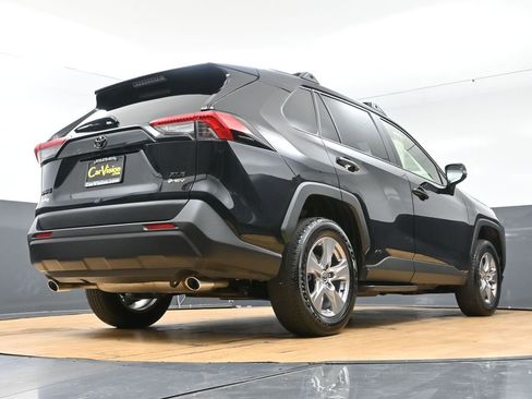 Used 2025 Toyota RAV4 XLE image 53
