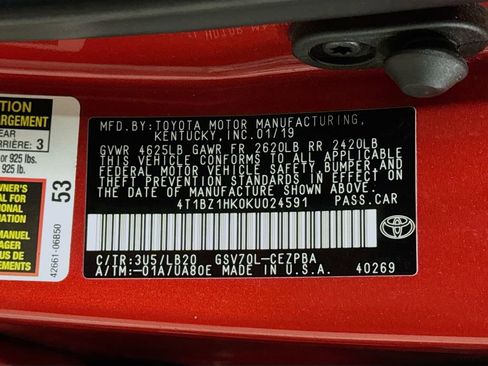 Used 2019 Toyota Camry XSE image 40