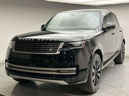 New 2026 Land Rover Range Rover Long Wheelbase SE image 1