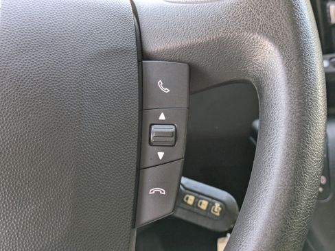 Used 2021 RAM ProMaster 2500 image 24