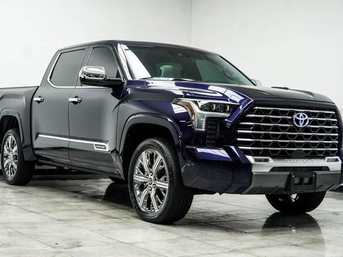Used 2022 Toyota Tundra Capstone AWD/4WD image 6