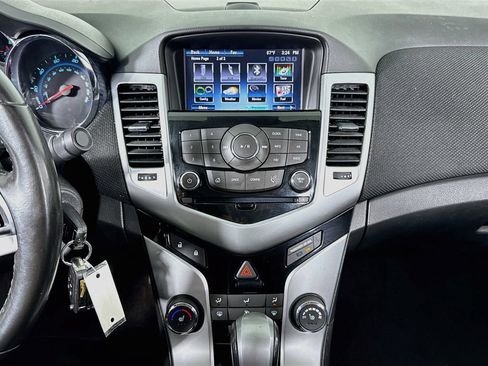 Used 2014 Chevrolet Cruze LT w/ RS Package FWD image 15