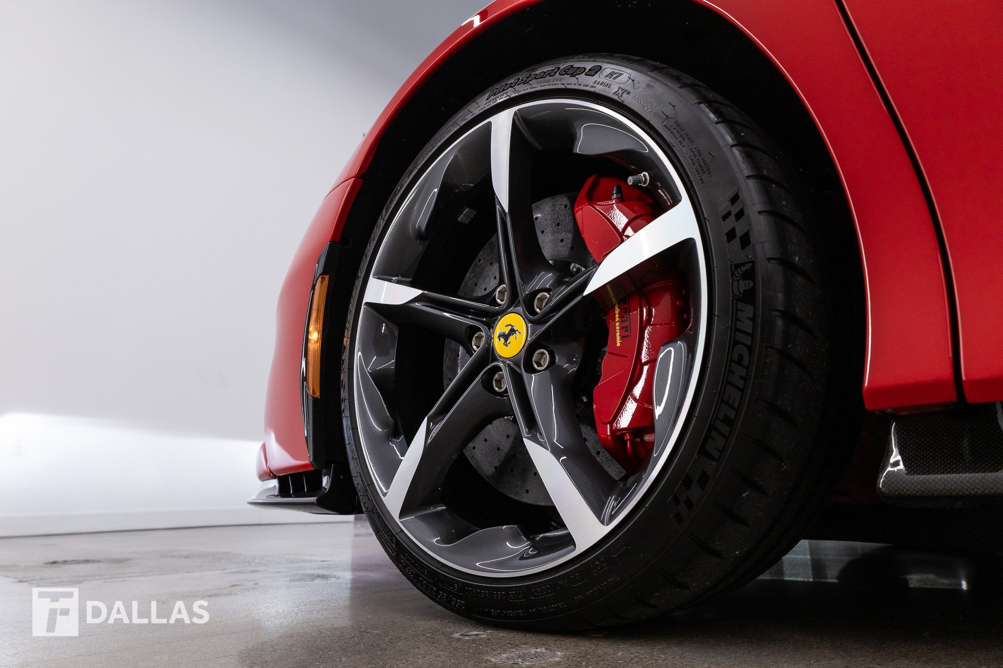 Used 2023 Ferrari SF90 Spider AWD/4WD image 26