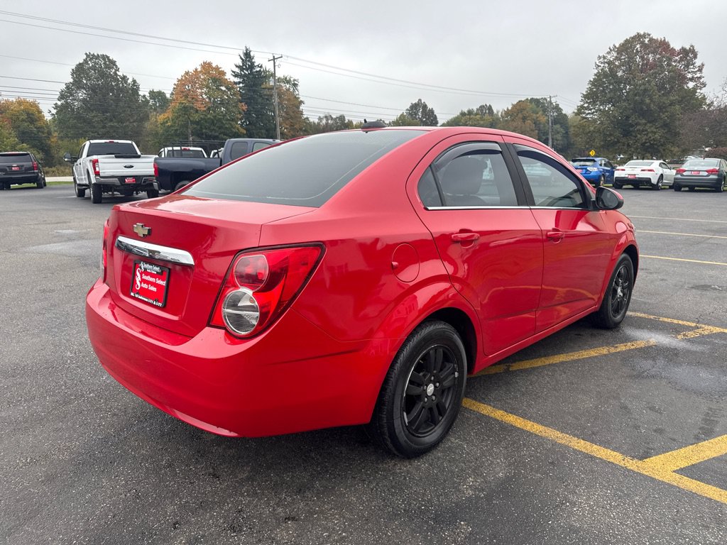 Used 2015 Chevrolet Sonic LT FWD image 6