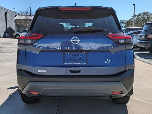 Used 2023 Nissan Rogue SV image 7