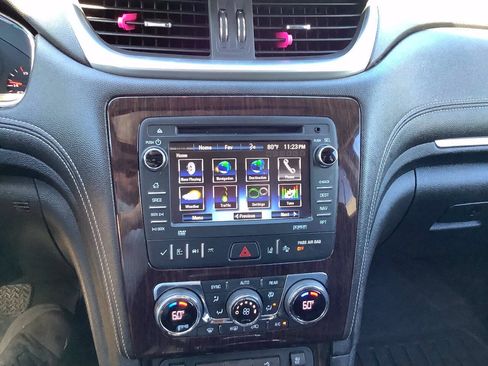 Used 2015 Chevrolet Traverse LTZ AWD/4WD image 47