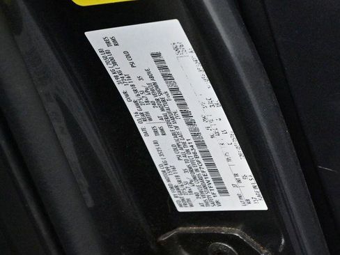 Used 2016 Ford F150 Lariat w/ Trailer Tow Package image 34