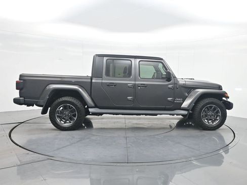 Used 2020 Jeep Gladiator Overland AWD/4WD image 4