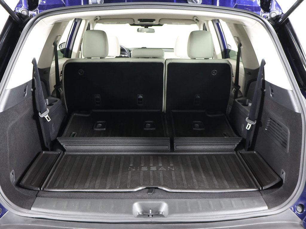 Used 2023 Nissan Pathfinder SV w/ Cargo Package AWD/4WD image 19