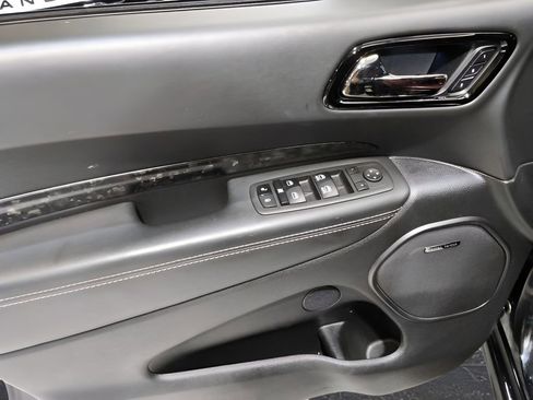Used 2023 Dodge Durango SRT AWD/4WD image 12