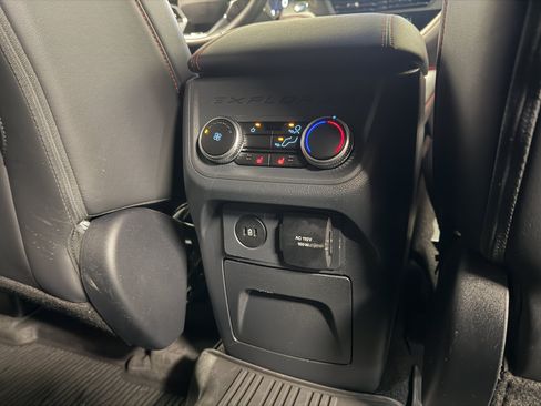 Used 2025 Ford Explorer ST AWD/4WD image 23