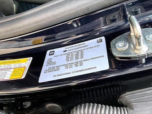 Used 2024 GMC Yukon AT4 w/ Max Trailering Package AWD/4WD image 35