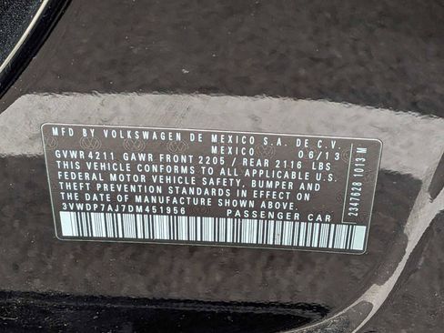 Used 2013 Volkswagen Jetta SE image 28